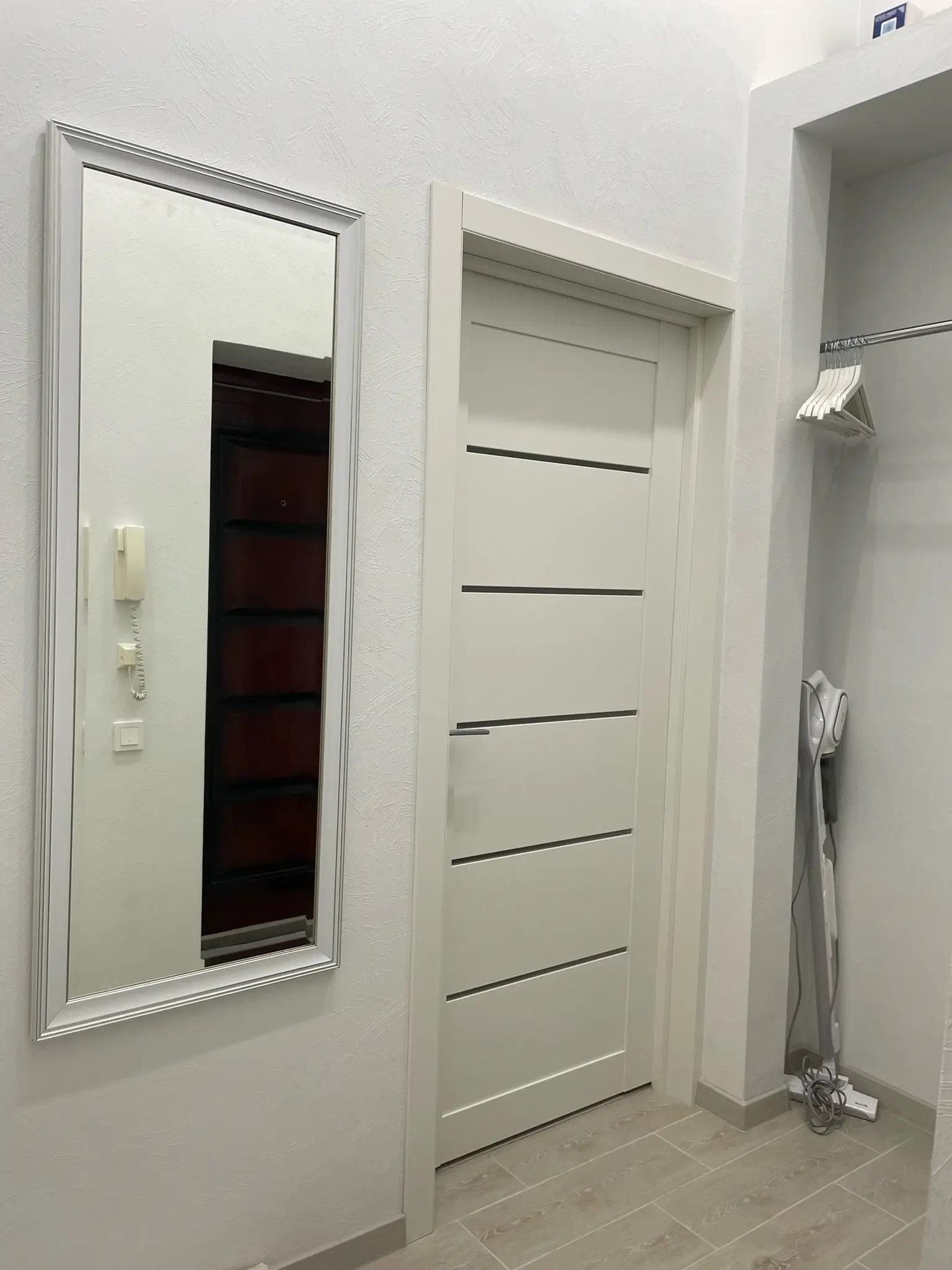 Квартира на сутки в Гродно - Замковая 14 - прихожая, фото 1